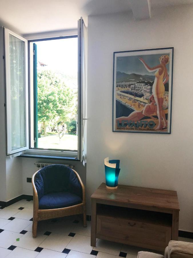 Piazza Staglieno - Appartamento centralissimo a 30m dalla spiaggia Levanto Esterno foto
